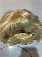 Blonde sepia wig