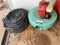 Floating water pump and hose   Runs