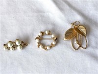 3 Vintage Pearl Brooches