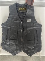 Women's XL Leather Vest U251