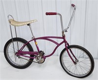 1966 Schwinn Sting-Ray Boys Bike / Bicycle.