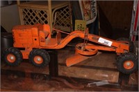 2 ft orange grader