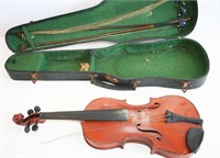 Small Violin w/ Case - Inside Reads Made in