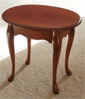 Cherry Wood Style Oval Side Table (24"×21"×20")