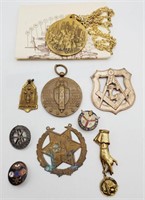 (N) vtg Medallions, Pins  and Pendants (5/8"-
