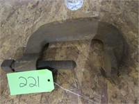 Plate Clamp 6 1/2" opening No name