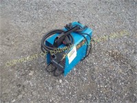 CHICAGO ELECTRIC MIG100 WELDER W/ THERMAL OVERLOAD