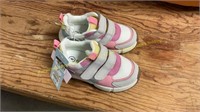 Cat & Jack Multi Colored Size 8 Kids Shoes