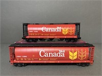 MTH O-scale Canada Grain - 3-Bay and 4-Bay Cylindr