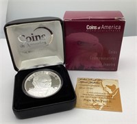 Pope John Paul II 1 oz Silver Commemorative w/case