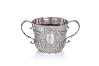 QUEEN ANNE BRITANNIA SILVER TWO HANDLED CUP, 326g