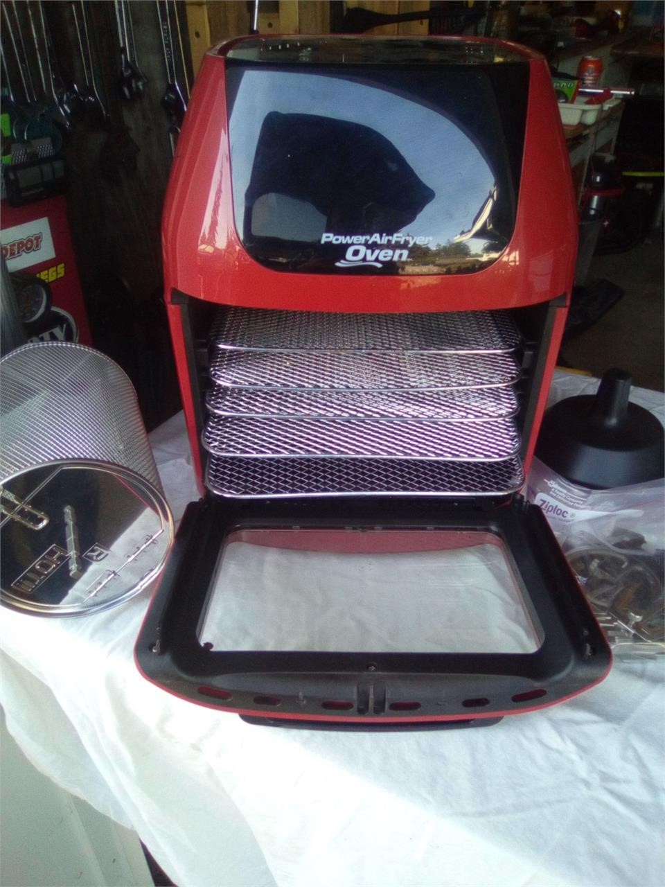 Power Air Fryer with Accessories, Working