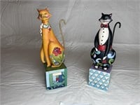 2 Jim Shore cat figures