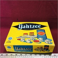 1973 Milton Bradley Yahtzee Game