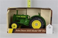 ERTL JOHN DEERE 1935 MODEL BR TRACTOR