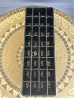C13) 32 PIECE SEEDLING TRAY - each compartment is