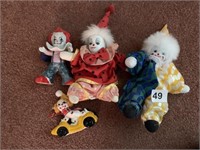 PORCELAIN CLOWNS