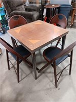 Vintage Mills Card Table & Four Chairs. table