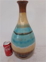 Pottery vase