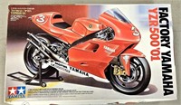 YZR 500-01 Yahama Motorcyle Series #88