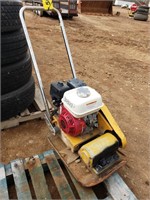 Plate Compactor w/Honda GX160 Motor