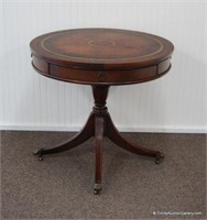 Vintage Duncan Phyfe Style Mahogany Side Table