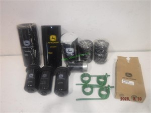 Assorted John Deere Filters & Parts