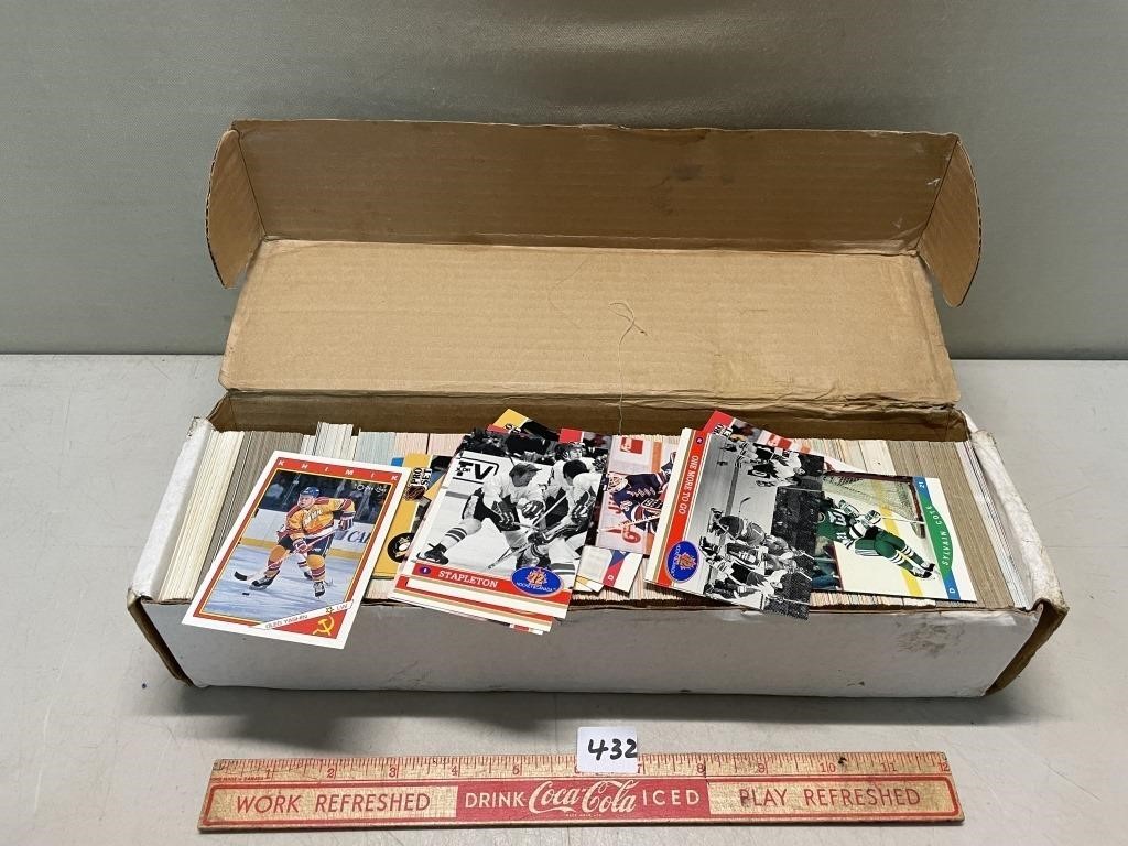 GREAT LOT OF PRO SET AND MORE NHL HOCKEY CARDS