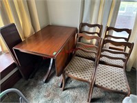 Drop Leaf Table w/ 4 Chairs
