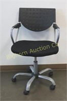 Office Chair w/ Pneumatic Raise & Lower