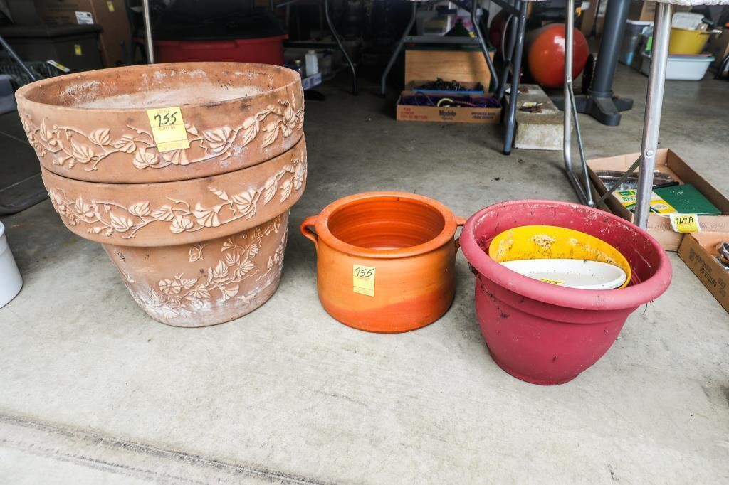 (2) Lg Ceramic Planters & Other Misc. Planters