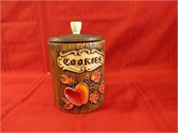 Vintage apple cookie jar. Treasure craft.