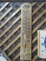 VIRGINIA TRACTOR CATERPILLAR WOODEN THERMOMETER