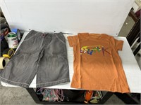 Size 7-8yr old mini boden pants and shirt