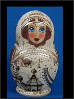 SET OF 10 RUSSIAN NESTING DOLLS