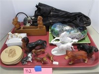 Dog Figurines Umbrella, Plates +++