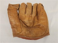 Vintage Baseball Glove 1979