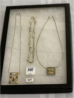 3 Various 925 Ladies Necklaces