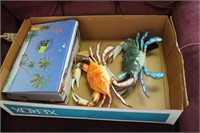 BL with Crab Figurines