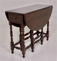 Mahogany gate leg table, Jacobean style, turned