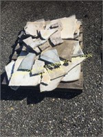 PALLET OF MIXED SLABS OF STONE