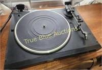 Reord Turntable