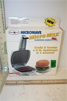 Nordic Ware Microwave Hamburger Gill  in box