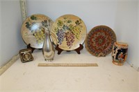 Aracena Decorative Plate, Pewter Creamer