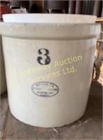 Medalta Stoneware Ltd 3 gallon crock pot