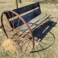 Wagon Wheel Bench