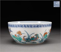 Qing Dynasty bucket color flower pattern bowl