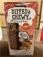 Kirkland dipped& chewy caramel granola bars
