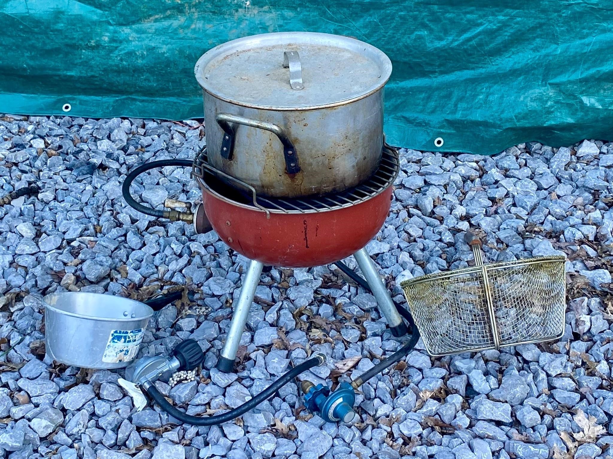 Propane Grill with pots with basket