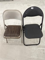 2 Folding Padded metal Chairs
